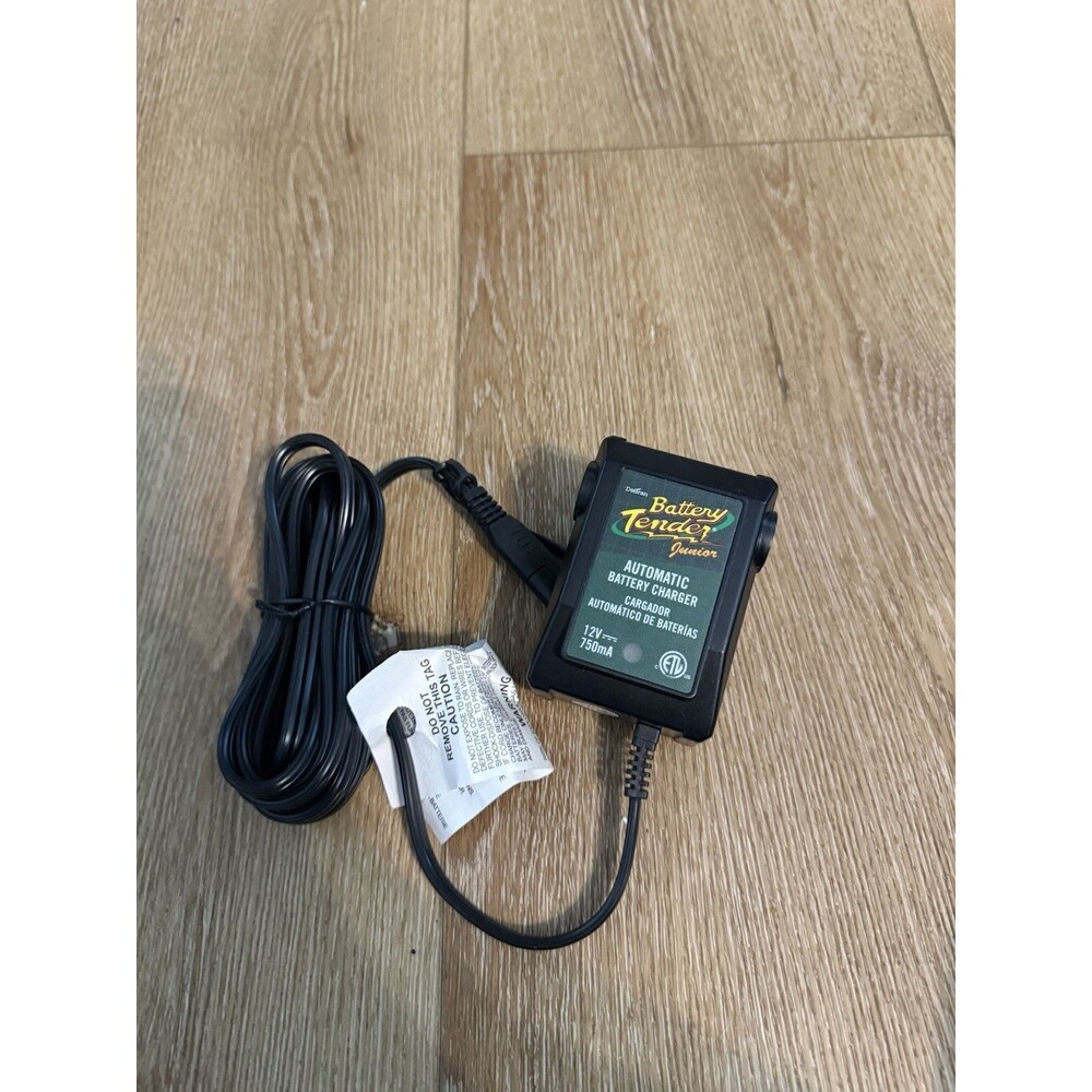 Deltran Battery Tender Jr Charger 12 Volt 750mA Lightweight Automatic Maintainer